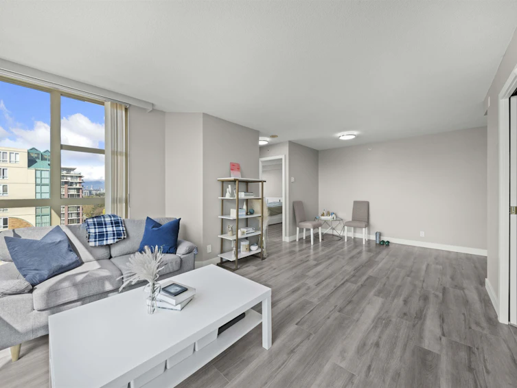 1307-6119 Cooney Road, Richmond, BC, V6Y 4B7 - 4