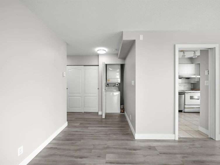 1307-6119 Cooney Road, Richmond, BC, V6Y 4B7 - 11