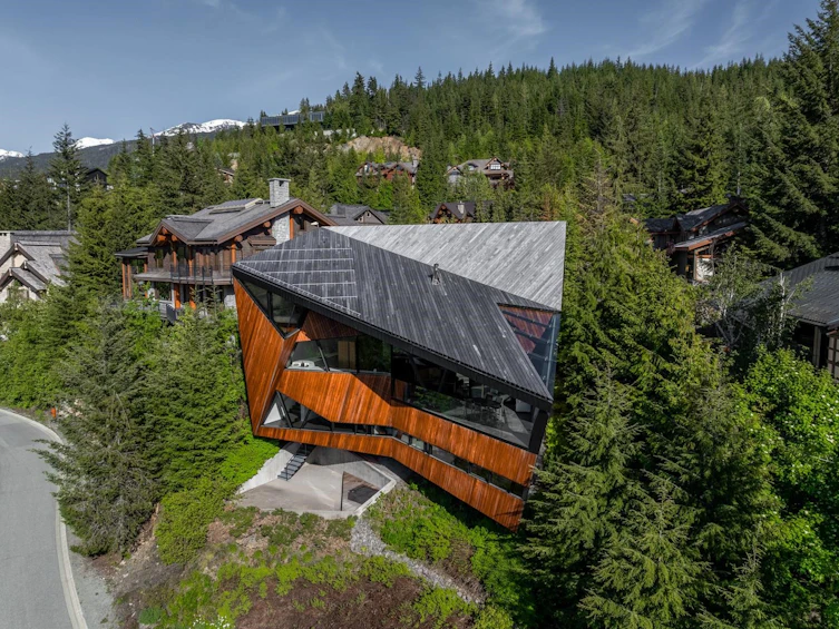 3801 Sunridge Place, Whistler, BC, V8E 0W1 - 25