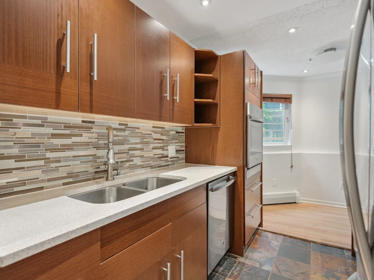 106-1169 Nelson Street, Vancouver, BC, V6E 1J3 - 8