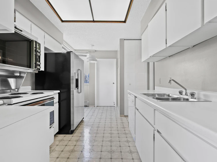 601-5555 Yew Street, Vancouver, BC, V6M 3X9 - 16