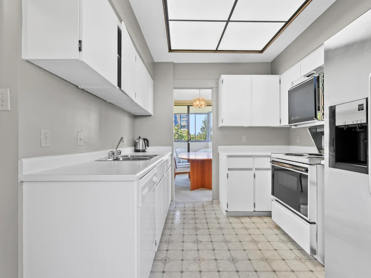 601-5555 Yew Street, Vancouver, BC, V6M 3X9 - 14