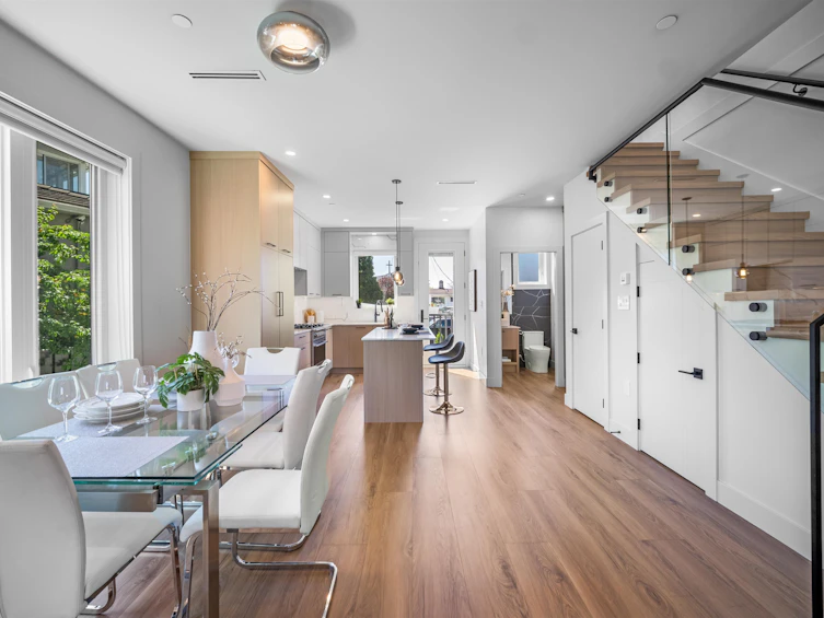 1812 E 55th Avenue, Vancouver, BC, V5P 2A1 - 12