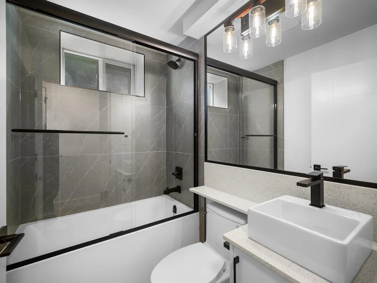 1812 E 55th Avenue, Vancouver, BC, V5P 2A1 - 27