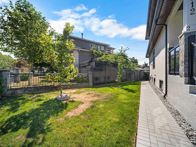 1812 E 55th Avenue, Vancouver, BC, V5P 2A1 - 4