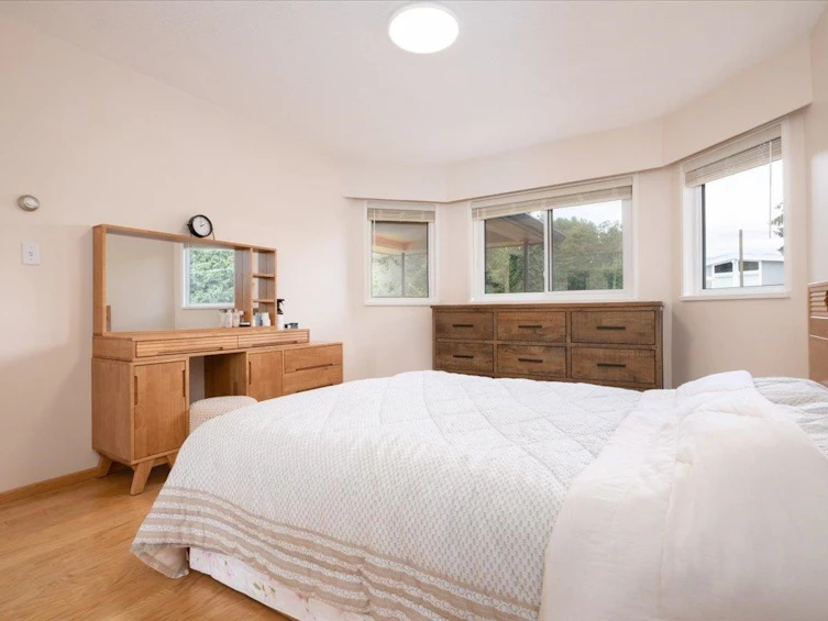 7101 Curtis Street, Burnaby, BC, V5A 1J7 - 13