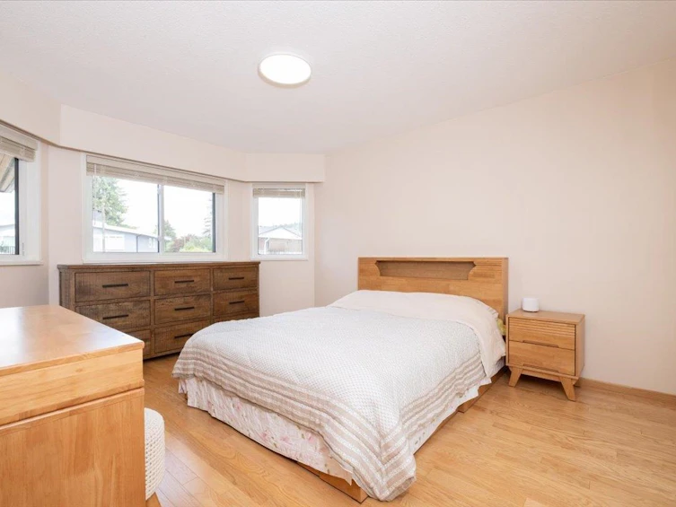 7101 Curtis Street, Burnaby, BC, V5A 1J7 - 12
