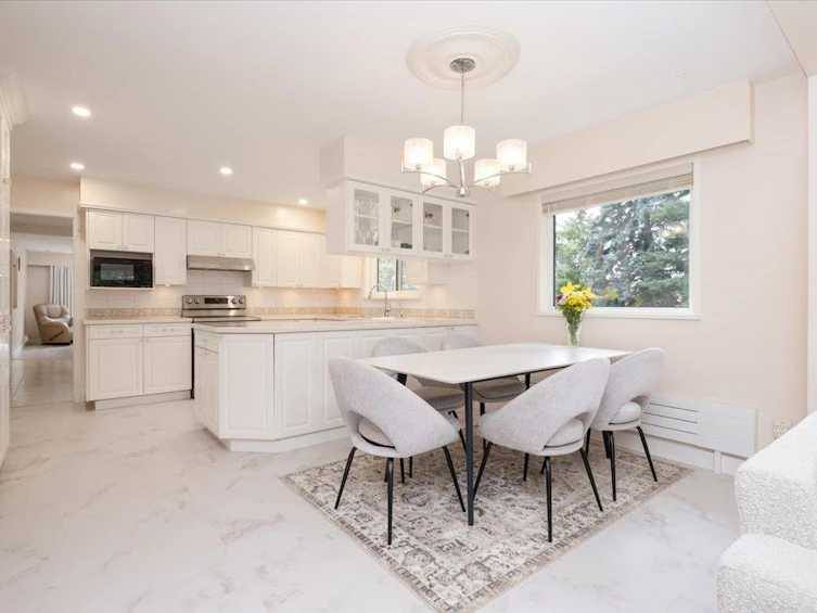 7101 Curtis Street, Burnaby, BC, V5A 1J7 - 9