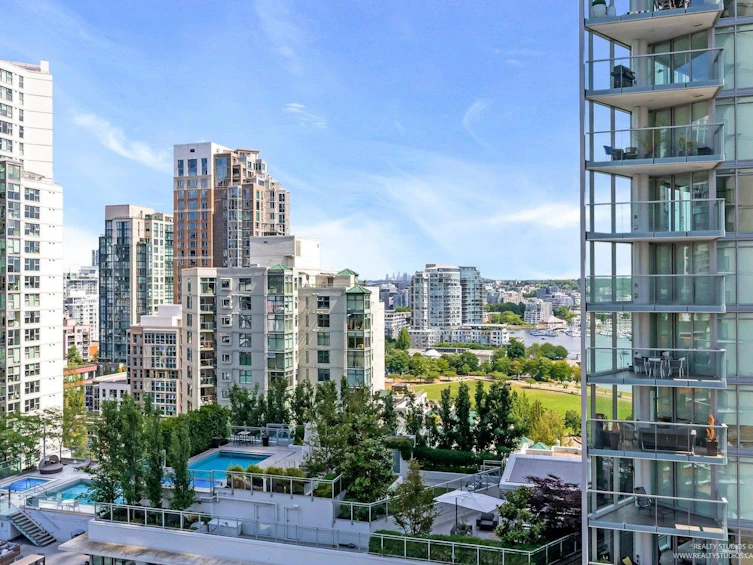 1601-501 Pacific Street, Vancouver, BC, V6Z 2X6 - 2