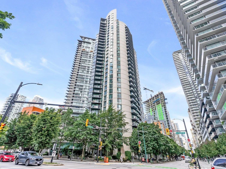 1601-501 Pacific Street, Vancouver, BC, V6Z 2X6