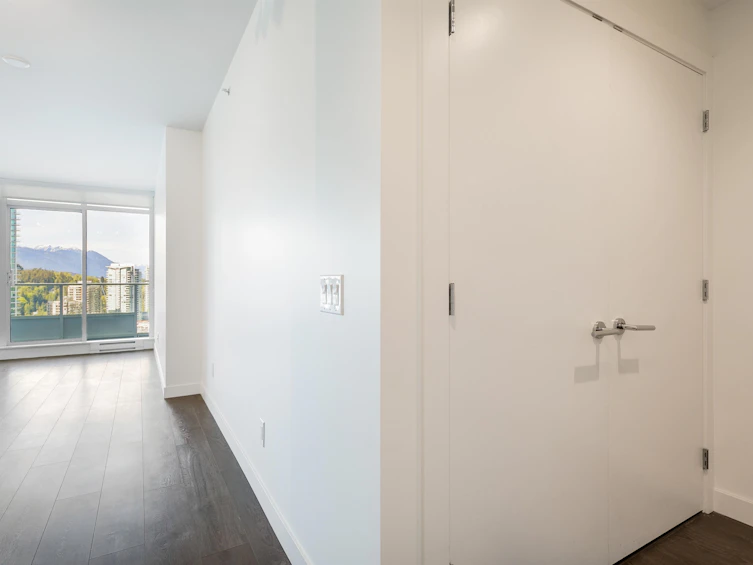 2204-525 Foster Avenue, Coquitlam, BC, V3J 0H6 - 17