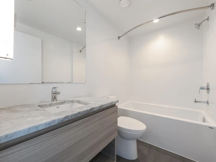 2204-525 Foster Avenue, Coquitlam, BC, V3J 0H6 - 16
