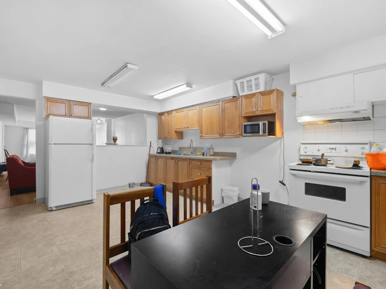 10900-10920 Anahim Drive, Richmond, BC, V7A 3C5 - 6