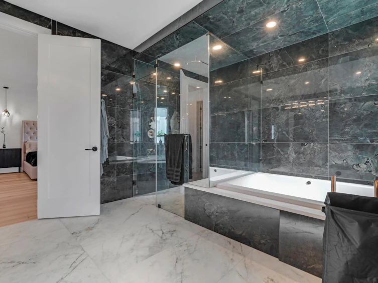 12958 Southridge Drive, Surrey, BC, V3X 3E3 - 23