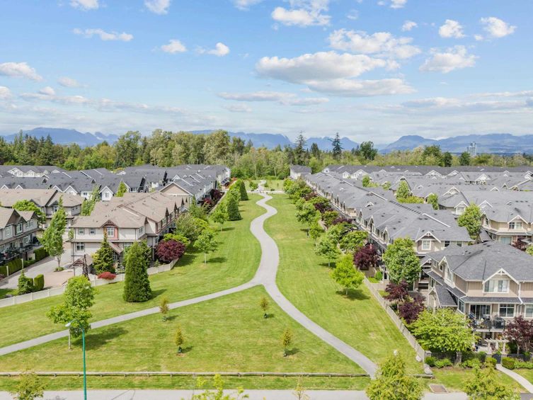 41-19477 72a Avenue, Surrey, BC, V3S 7N2 - 24