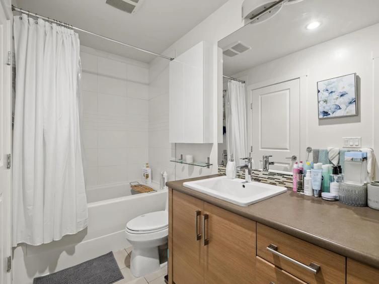 41-19477 72a Avenue, Surrey, BC, V3S 7N2 - 13