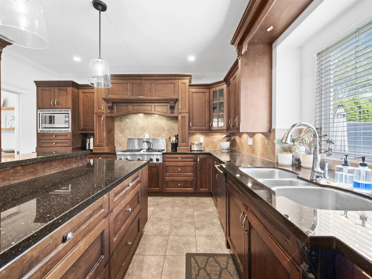 5834 Cove Link Road, Delta, BC, V4K 5G8 - 9