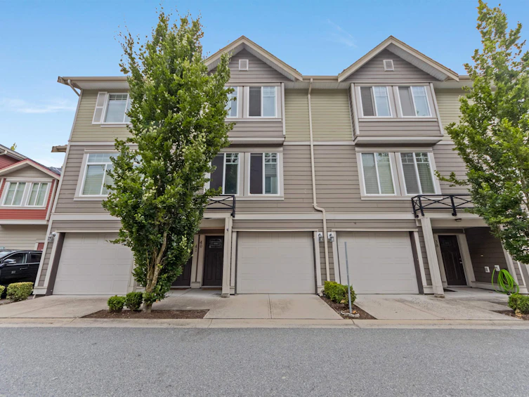 40-15399 Guildford Drive, Surrey, BC, V3R 7C6