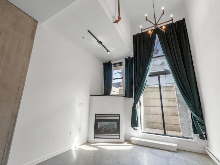 223-428 W 8th Avenue, Vancouver, BC, V5Y 1N9 - 11
