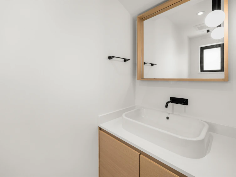 17-520 W 28th Avenue, Vancouver, BC, V5Z 2H1 - 4