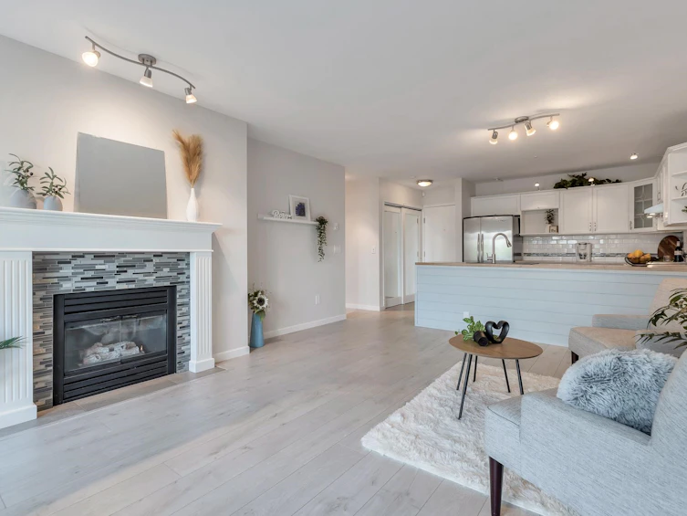 109-378 Esplanade Avenue, Harrison Hot Springs, BC, V0M 1A3 - 9