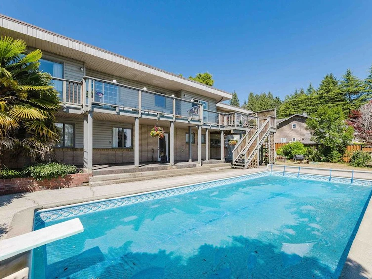 6505 Meier Road, Sechelt, BC, V7Z 0S8 - 6