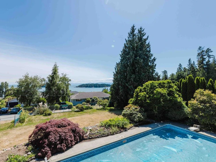 6505 Meier Road, Sechelt, BC, V7Z 0S8 - 36