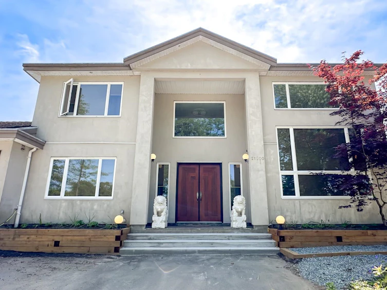 21800 River Road, Richmond, BC, V6V 1M4 - 3