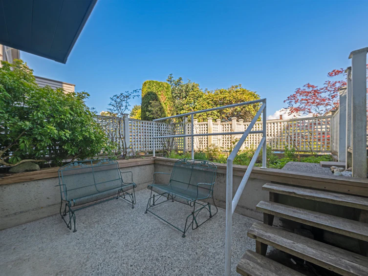 2530 Cornwall Avenue, Vancouver, BC, V6K 1C2 - 6