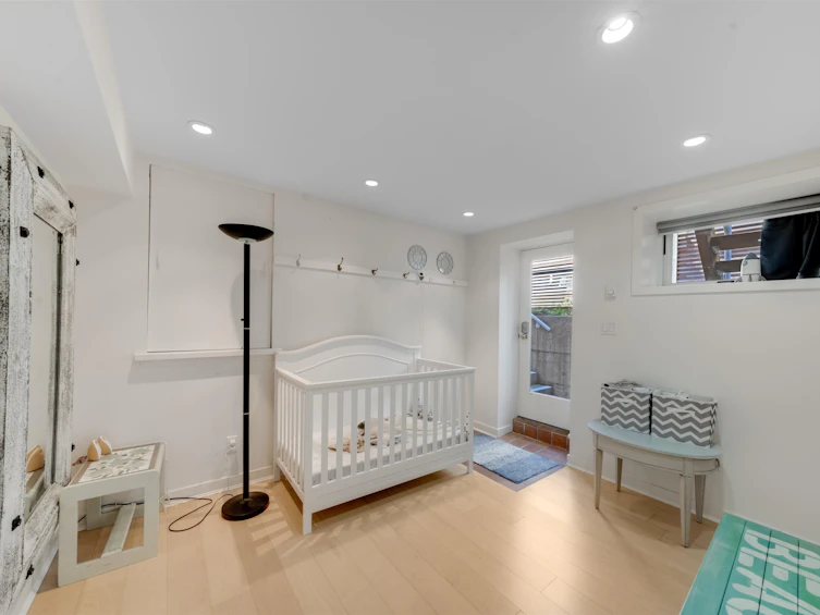2530 Cornwall Avenue, Vancouver, BC, V6K 1C2 - 32
