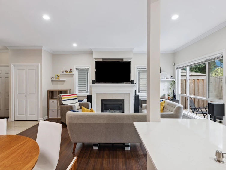 6-11100 No. 1 Road, Richmond, BC, V7E 1S5 - 8