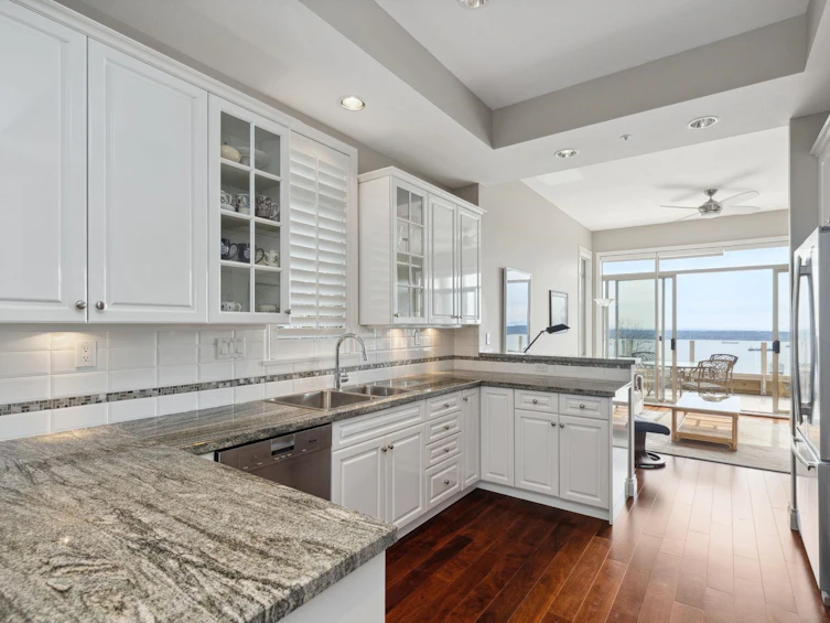 2416 Carr Lane, West Vancouver, BC, V7S 3H5 - 15