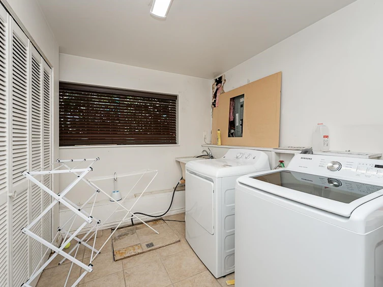 4151 Tytahun Crescent, Vancouver, BC, V5N 3N1 - 26