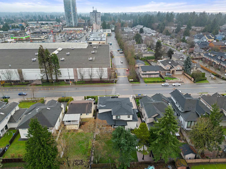 11903 82 Avenue, Delta, BC, V4C 2C6 - 36