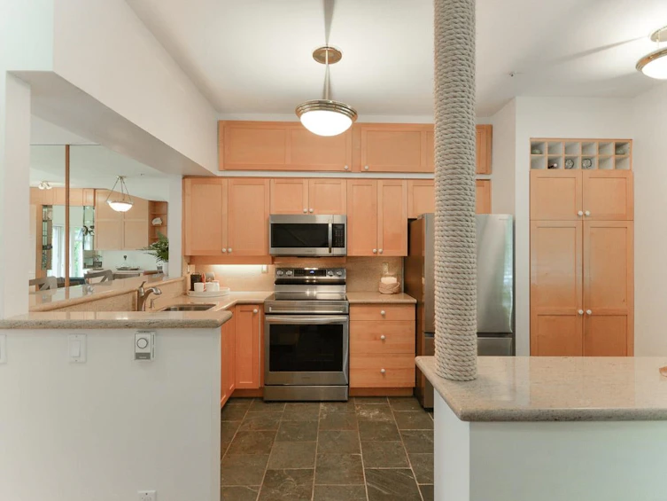 TH2-2040 E Kent South Avenue, Vancouver, BC, V5P 4X2 - 7
