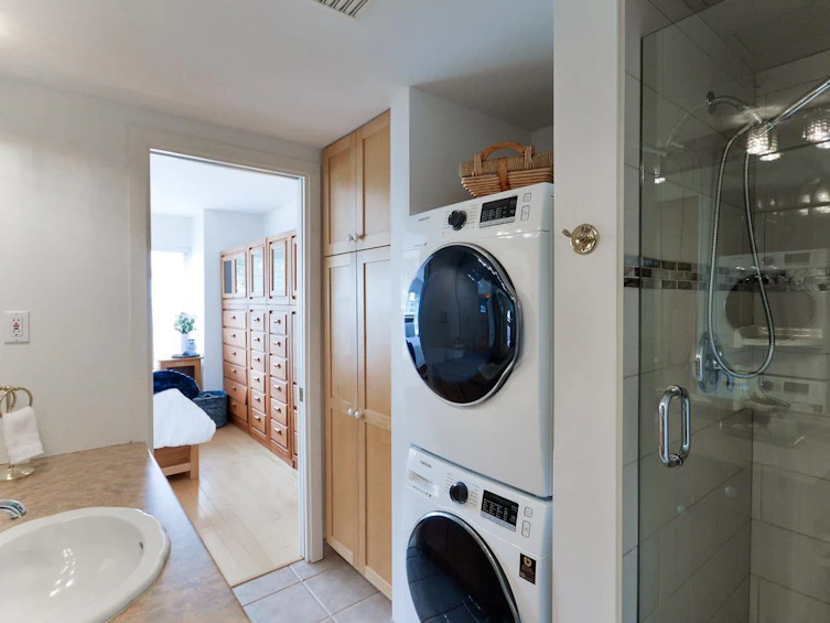 TH2-2040 E Kent South Avenue, Vancouver, BC, V5P 4X2 - 27