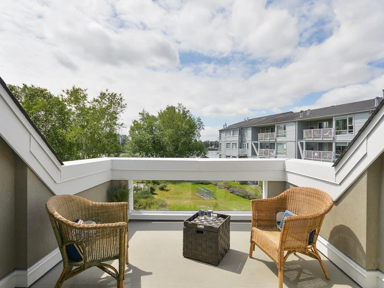 TH2-2040 E Kent South Avenue, Vancouver, BC, V5P 4X2 - 35