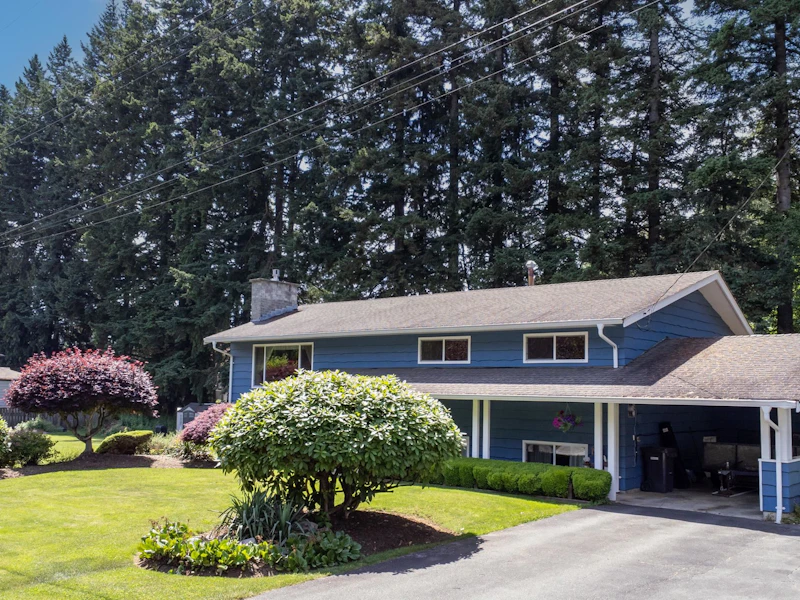 3267 Chestnut Street, Abbotsford BC V2S 4M2