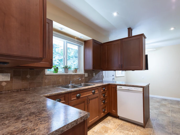 3267 Chestnut Street, Abbotsford, BC, V2S 4M2 - 26