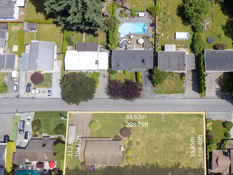 3267 Chestnut Street, Abbotsford, BC, V2S 4M2 - 2