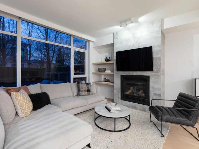 TH23-1281 W Cordova Street, Vancouver, BC, V6C 3R5 - 2