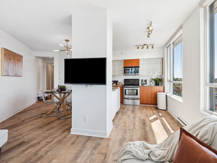 1604-4028 Knight Street, Vancouver, BC, V5N 5Y8 - 5
