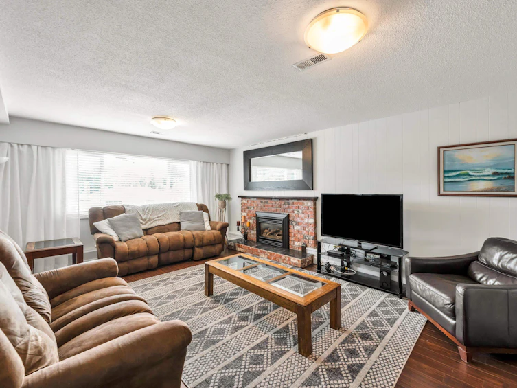 8916 Russell Drive, Delta, BC, V4C 4P9 - 2