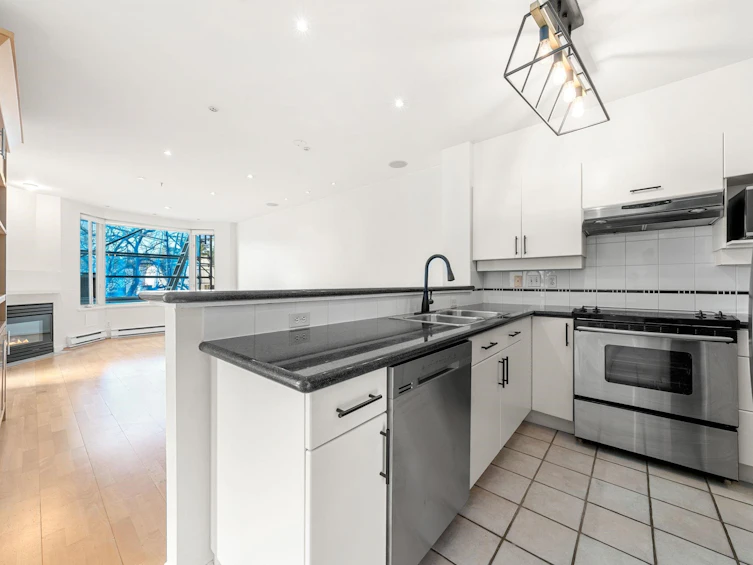 309-1688 Cypress Street, Vancouver, BC, V6J 5J1 - 10