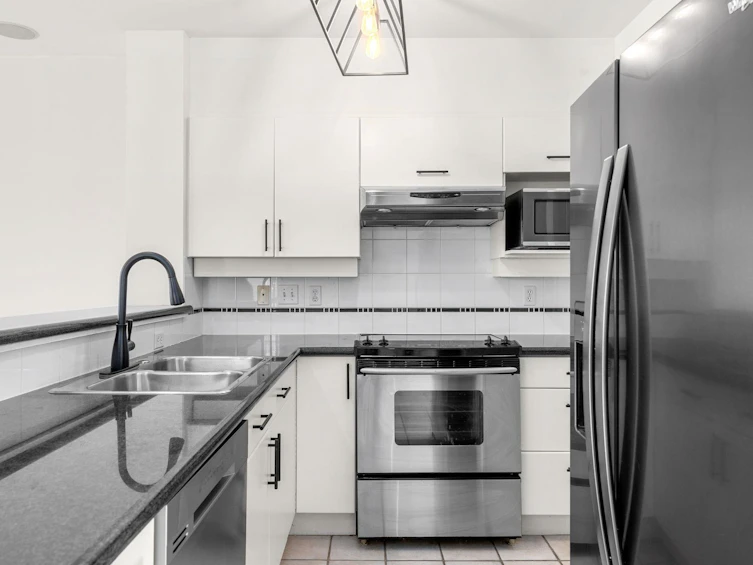 309-1688 Cypress Street, Vancouver, BC, V6J 5J1 - 11