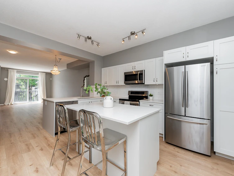 75-2200 Panorama Drive, Port Moody, BC, V3H 5M2 - 3