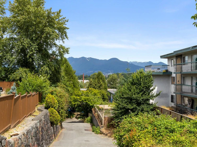 209-711 E 6th Avenue, Vancouver, BC, V5T 1L7 - 27