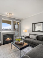 306 2 Renaissance Square