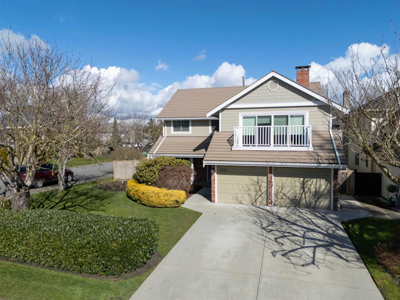 5329 Laurel Way, Delta BC V4K 4H5