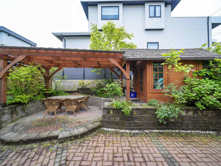 4708 Sardis Street, Burnaby, BC, V5H 1L5 - 24